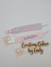 Load image into Gallery viewer, Paty Brand Paci Clips