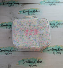 Load image into Gallery viewer, Nylon Lunchbox (several prints)