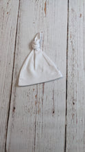 Load image into Gallery viewer, LTC Unisex Infant Knot Hat