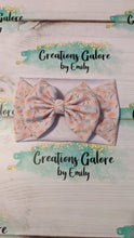 Load image into Gallery viewer, Pink Floral Print Headwraps & Bows