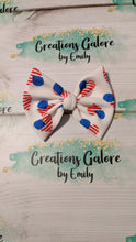 Load image into Gallery viewer, American Flag Hearts Print Headwraps & Bows