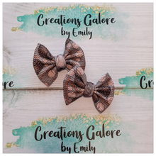 Load image into Gallery viewer, Baseball Vintage Print Headwraps & Bows