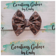 Load image into Gallery viewer, Baseball Vintage Print Headwraps & Bows