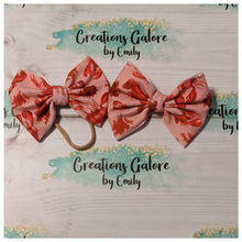 Load image into Gallery viewer, Watercolor Crawfish Print Headwraps &amp; Bows
