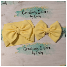Load image into Gallery viewer, Pastel Yellow (Banana) Solid Bullet Headwraps &amp; Bows
